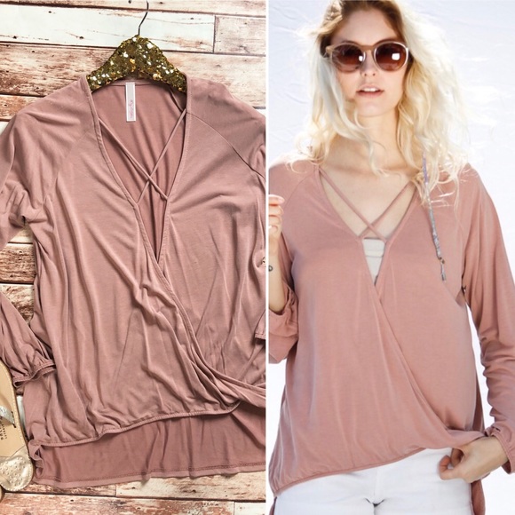 Blush criss cross front top - Picture 2 of 6